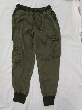 Young Fabulous & Broke Women Olive Green Medium Cargo Joggers